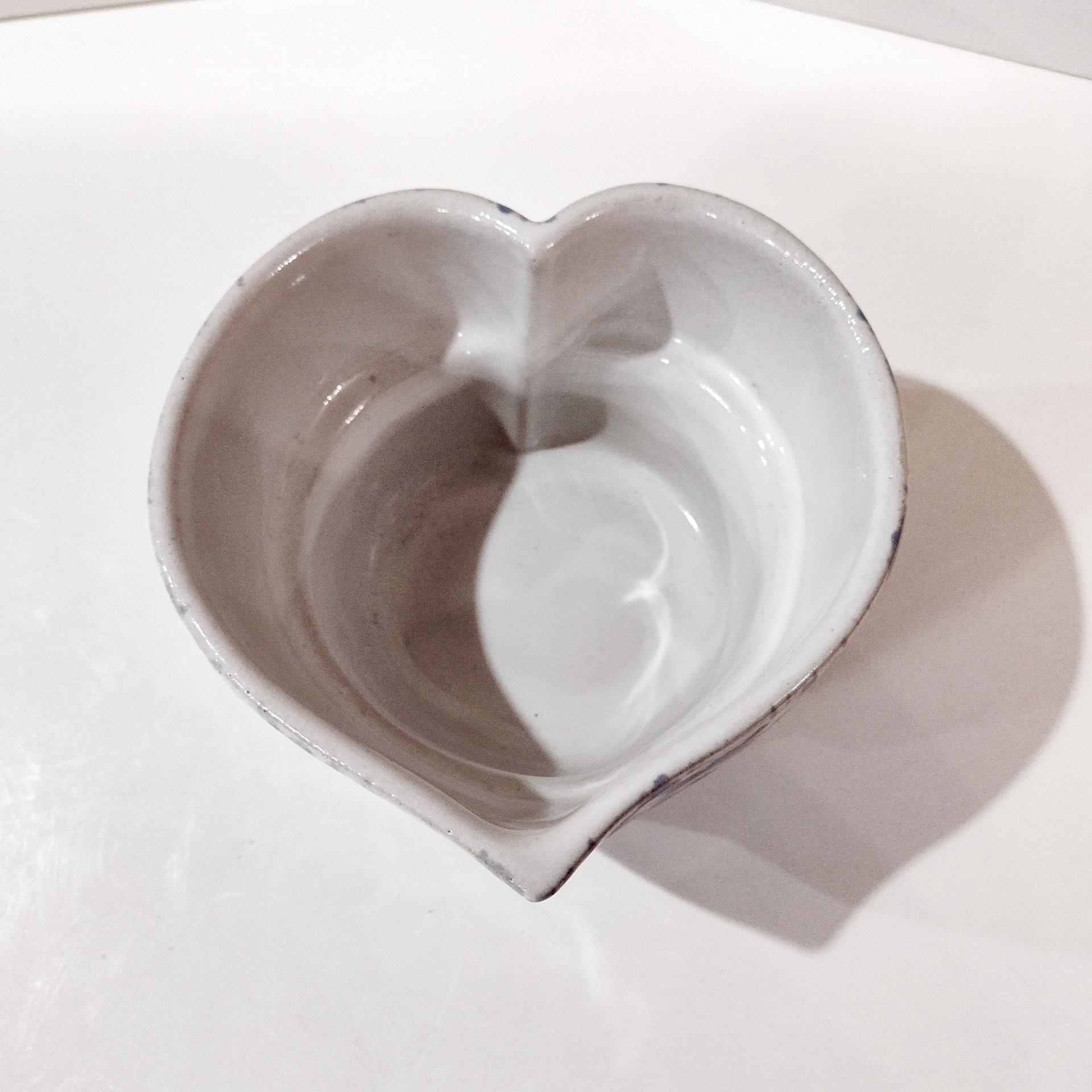Vintage Blue Spongeware Ceramic Heart Shaped Bowl / Planter Pot, Bennington Potters Morning Glory Blue Heart Baker Bowl