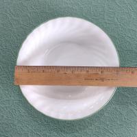 Corelle Chutney Green Rimmed Swirl Cereal Salad Soup Bowls, Set of Four