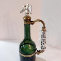 Vintage Wine Bottle Decanter with Handle and Eagle Cork Stopper, Wine Bottle Holder