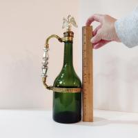 Vintage Wine Bottle Decanter with Handle and Eagle Cork Stopper, Wine Bottle Holder
