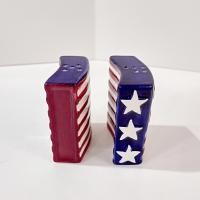 Vintage US Flag Salt and Pepper Shaker Set, Stars and Stripes Salt and Pepper Shakers