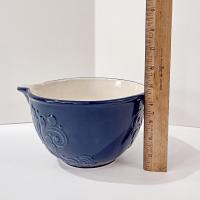 Vintage Pfaltzgraff Weir in Your Kitchen Chicory Small Batter Bowl, Blue and White Ceramic Mixing Bowl with Pour Spout
