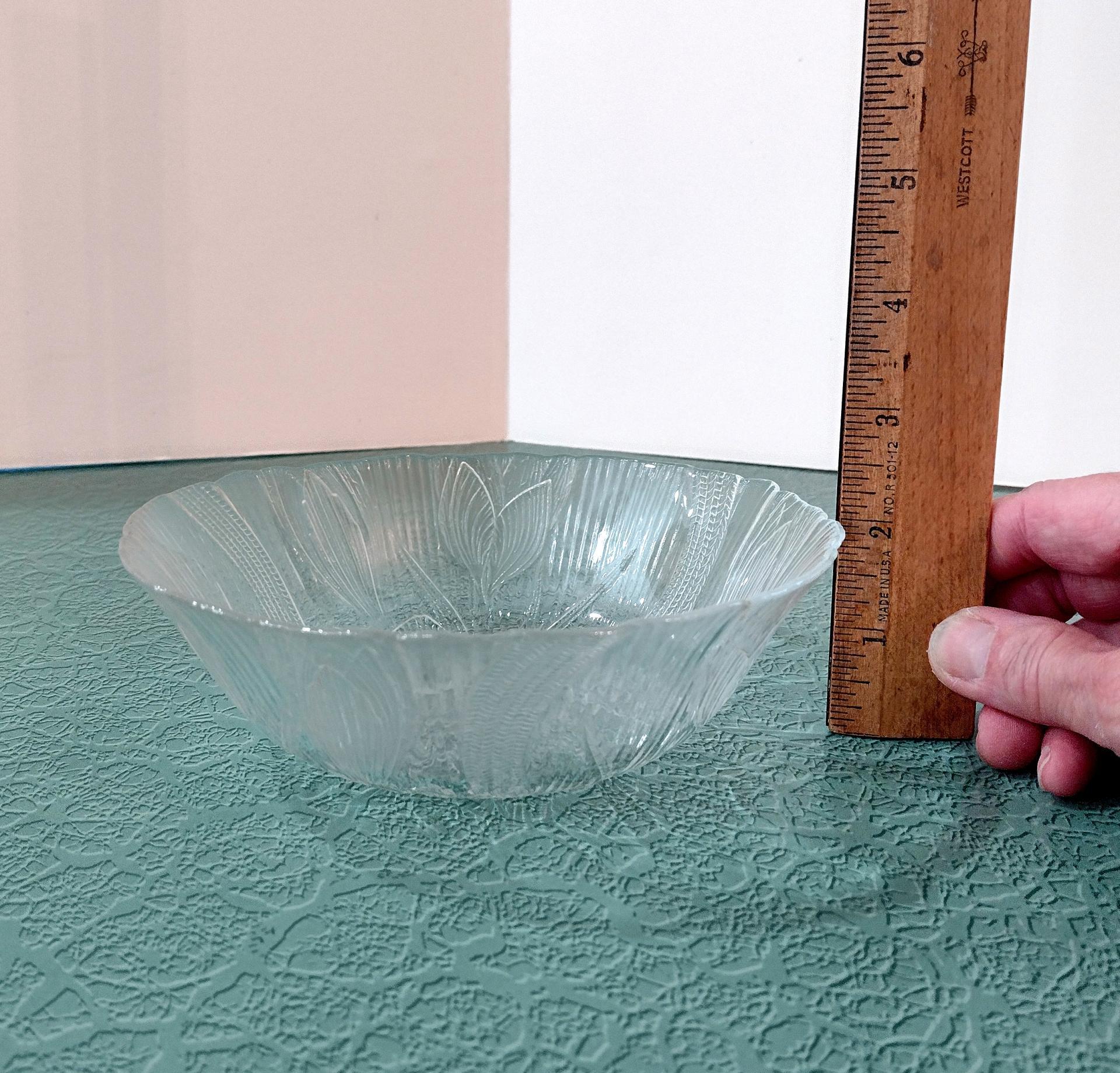 Vintage Arcoroc Canterbury Crocus Clear Glass Cereal Bowls, Set of 4