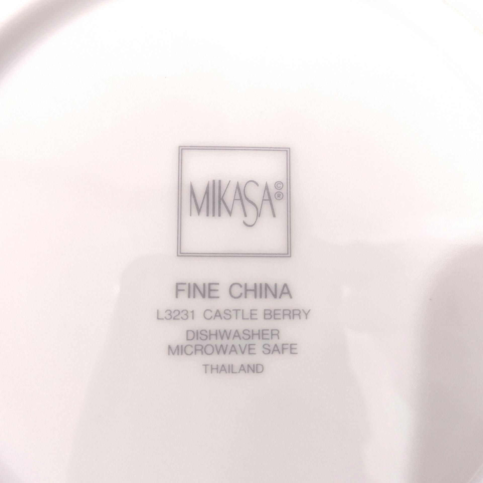 Vintage Mikasa Castle Berry Rimmed Soup Pasta Bowls, Set of 4