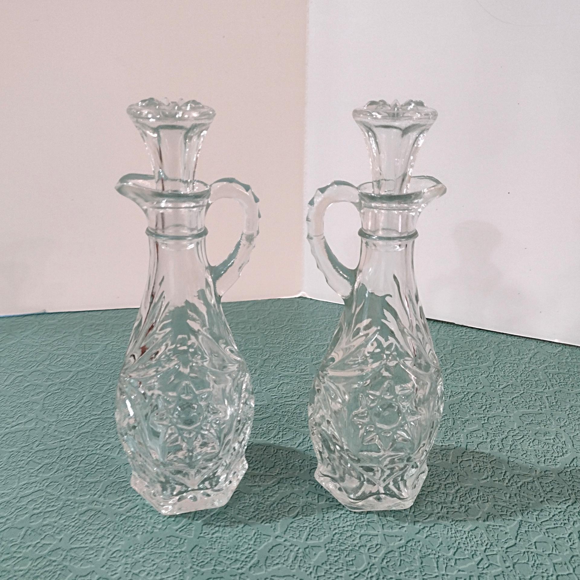 Vintage Anchor Hocking Prescut Clear Star of David Cruet Set, Oil and Vinegar Cruets, Bud Vases