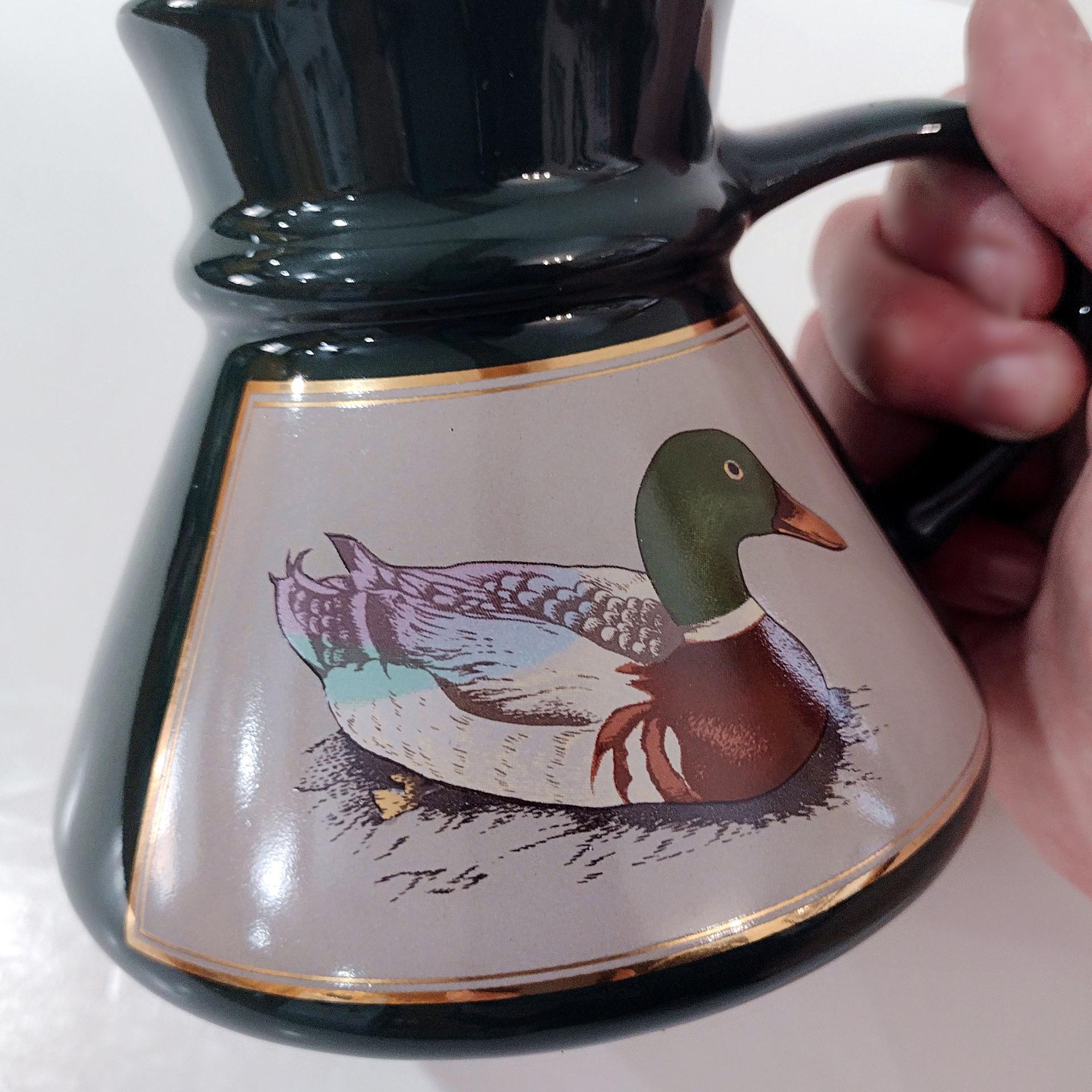 Vintage Mallard Duck Pyramid Coffee Tea Mug, Wide Base 16 Ounce Green Ceramic Coffee Mug