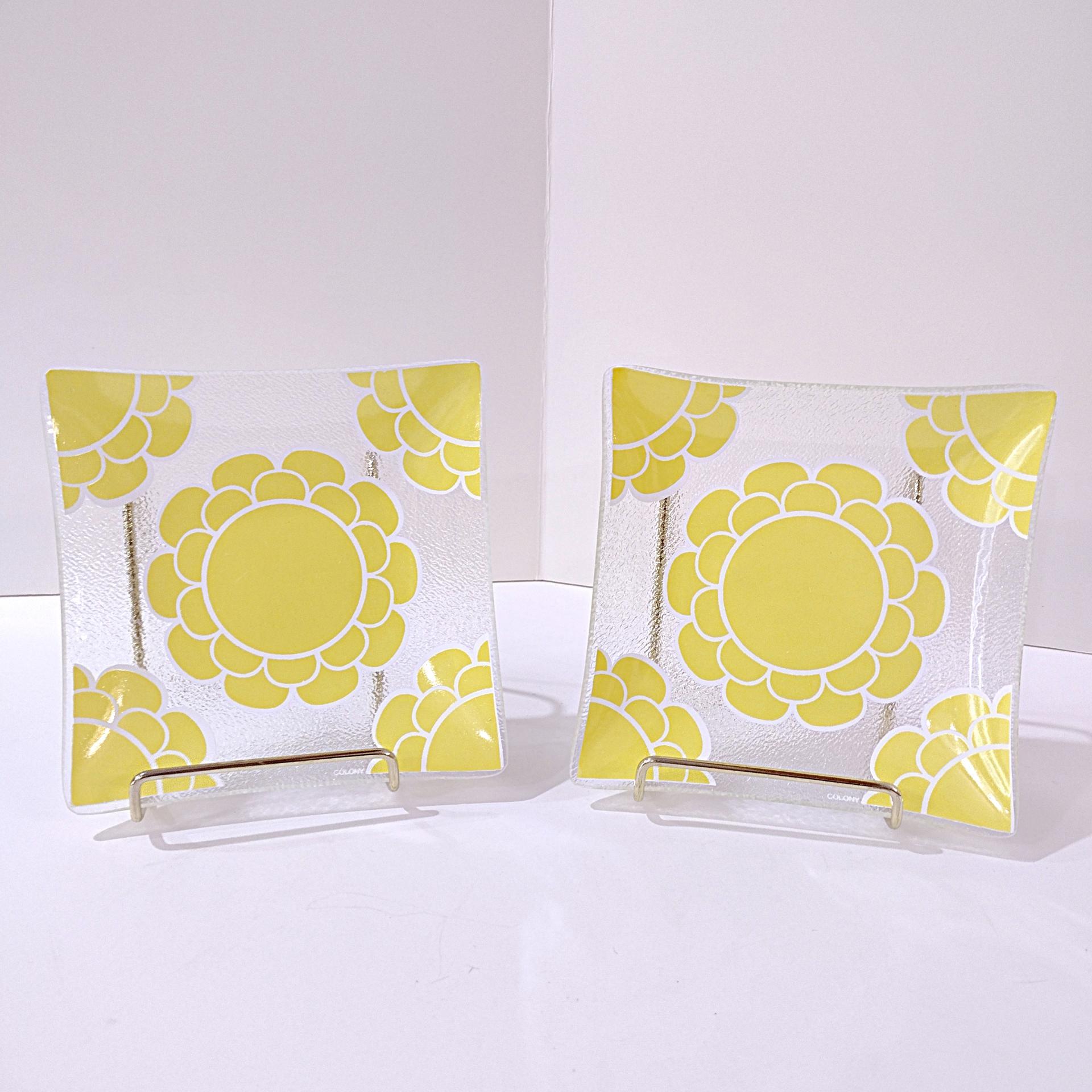 Vintage Colony Indiana Glass Yellow Flower Square Glass Appetizer Dessert Plates, Set of 2, MCM 1960's Servingware