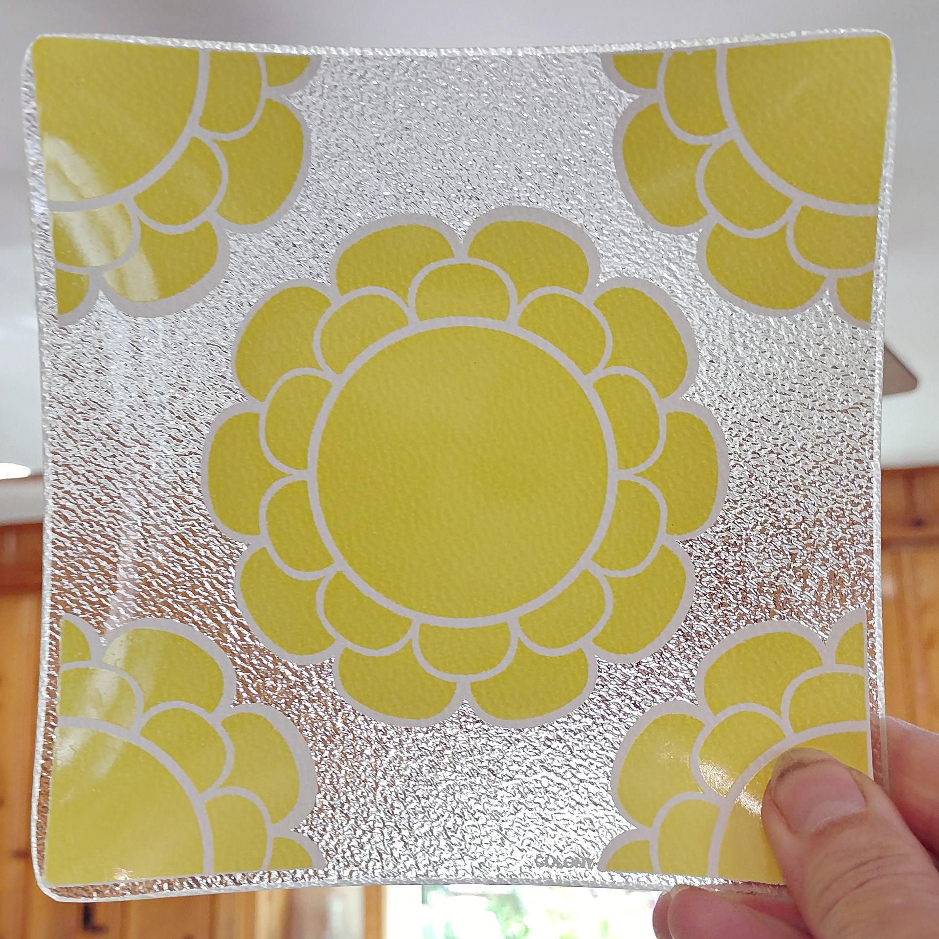 Vintage Colony Indiana Glass Yellow Flower Square Glass Appetizer Dessert Plates, Set of 2, MCM 1960's Servingware