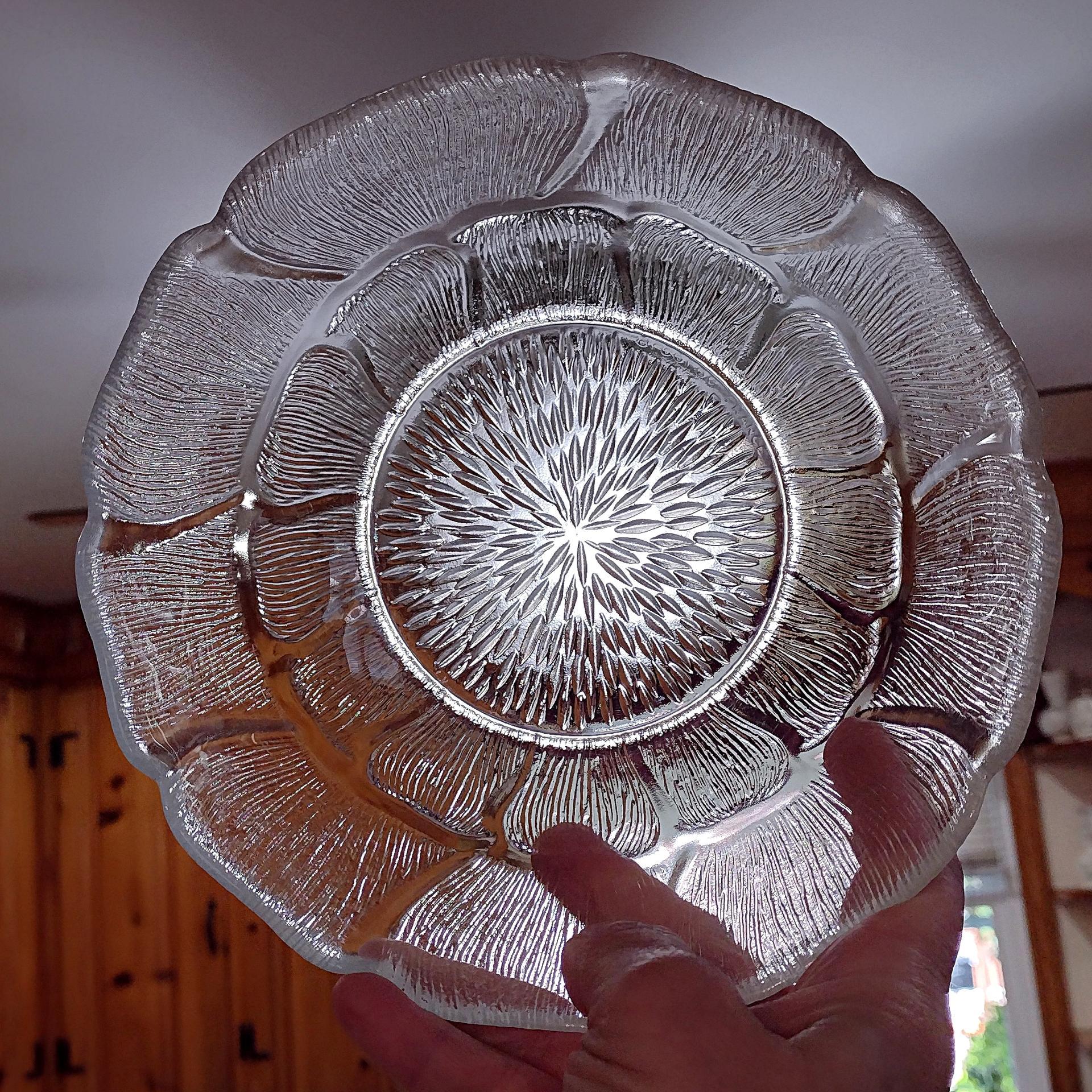 Vintage Arcoroc Fleur 7" Round Bowl, Fleur Punch Bowl Stand