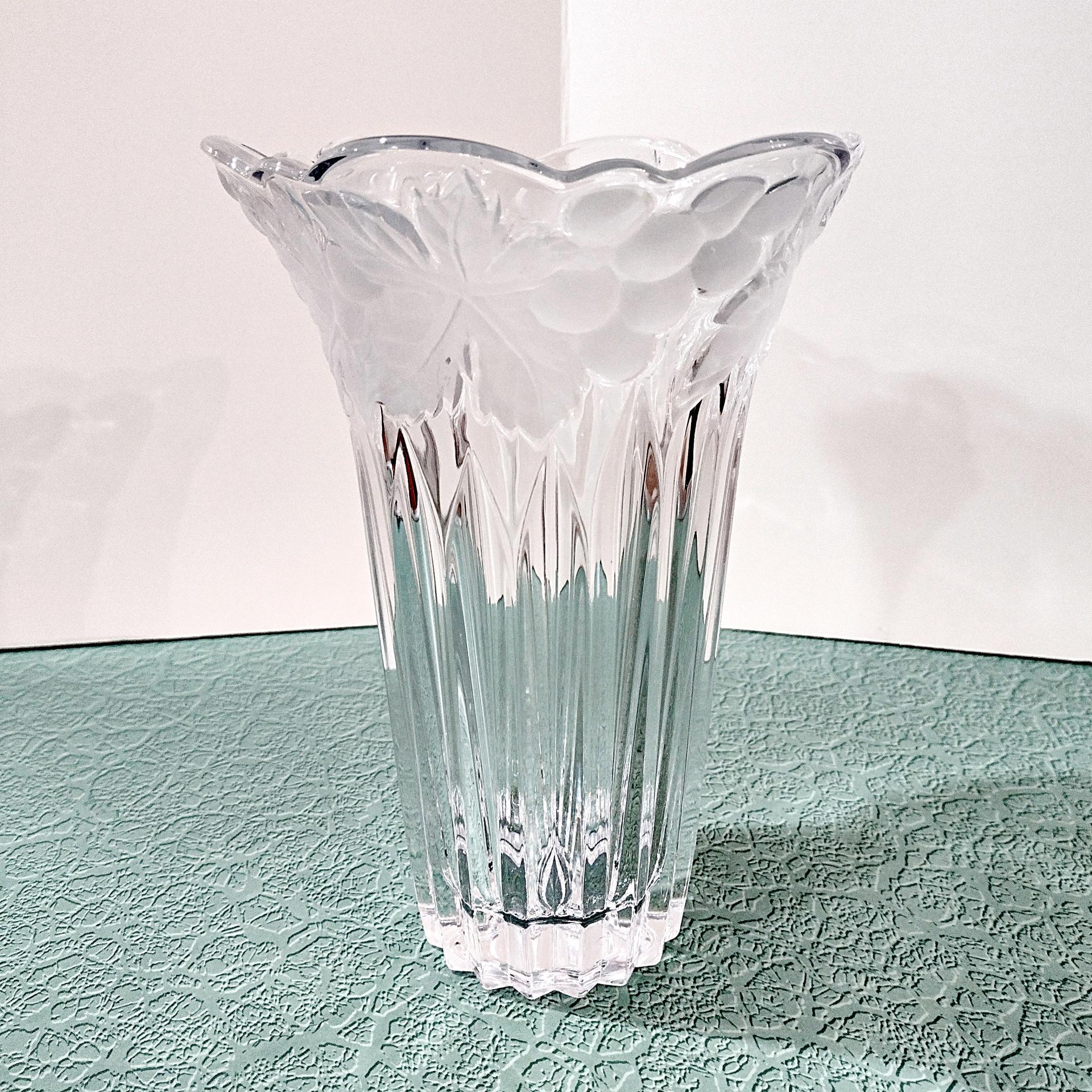 Vintage Crystal 8 Inch Vase With Grapevine Floral Frosted Design