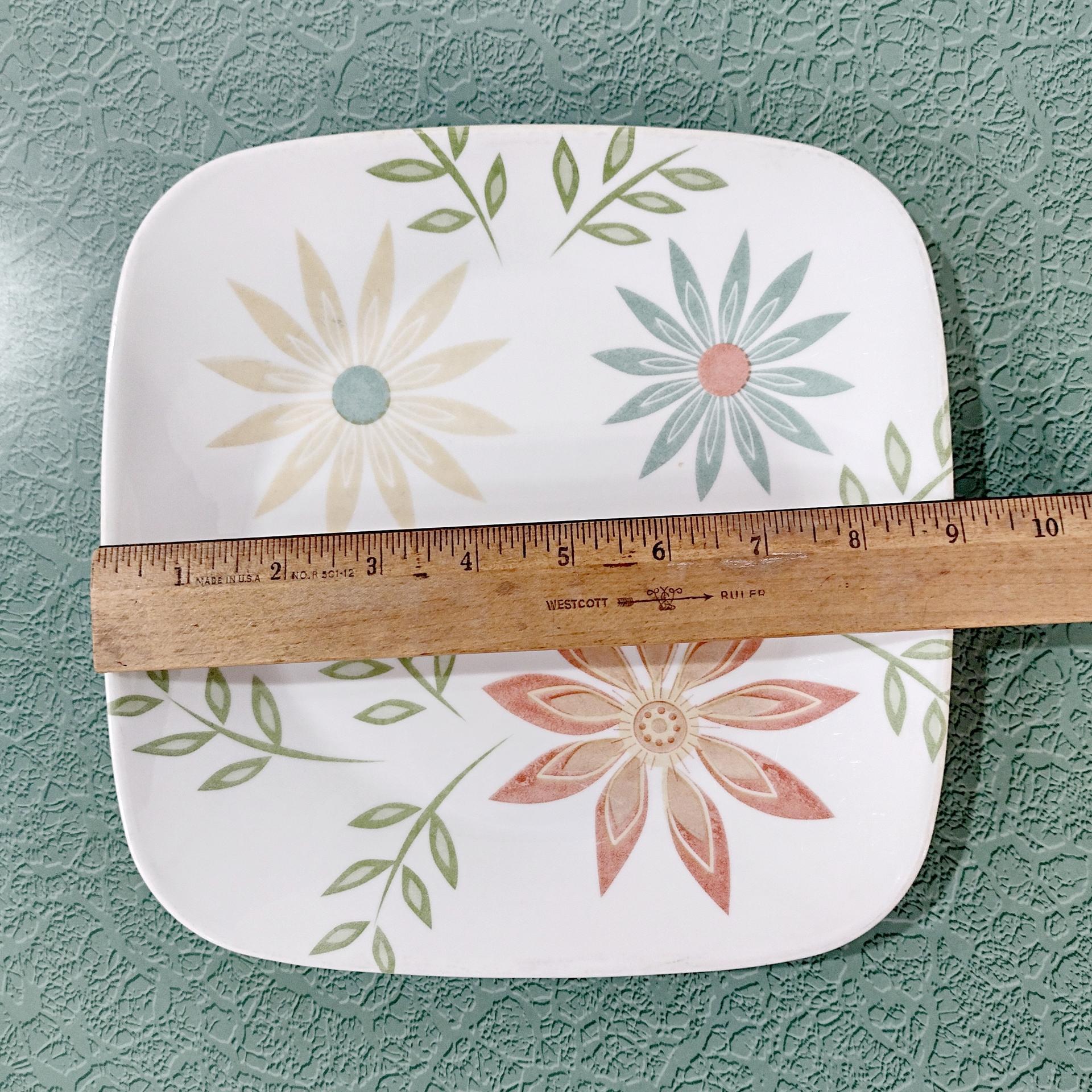 Vintage Corelle Happy Days 9 Inch Square Luncheon Plates, Set of 3