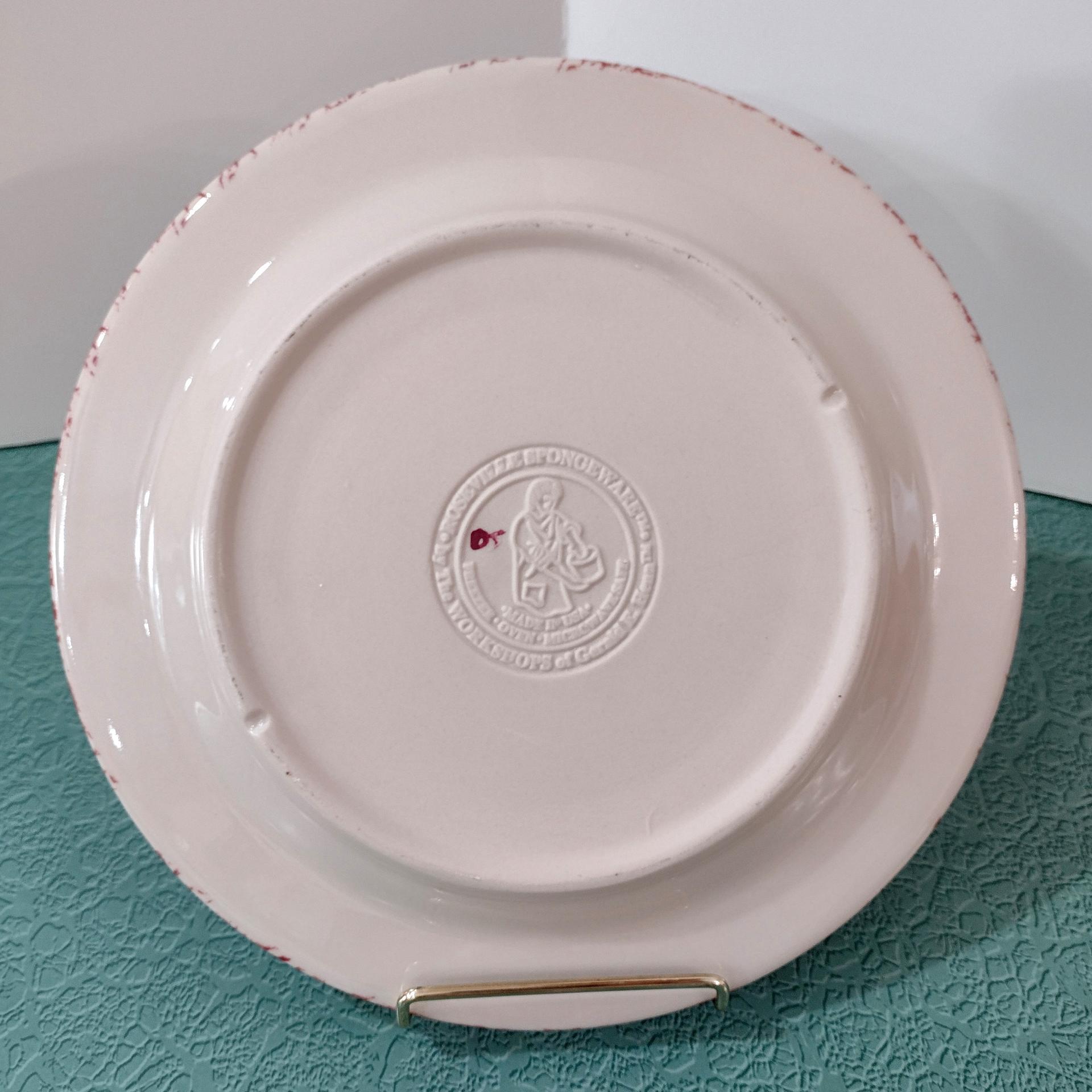 Vintage Rose Red Spongeware Snowman Holiday Christmas Ceramic Dinner Plate, Workshops of Gerald E Henn Pottery