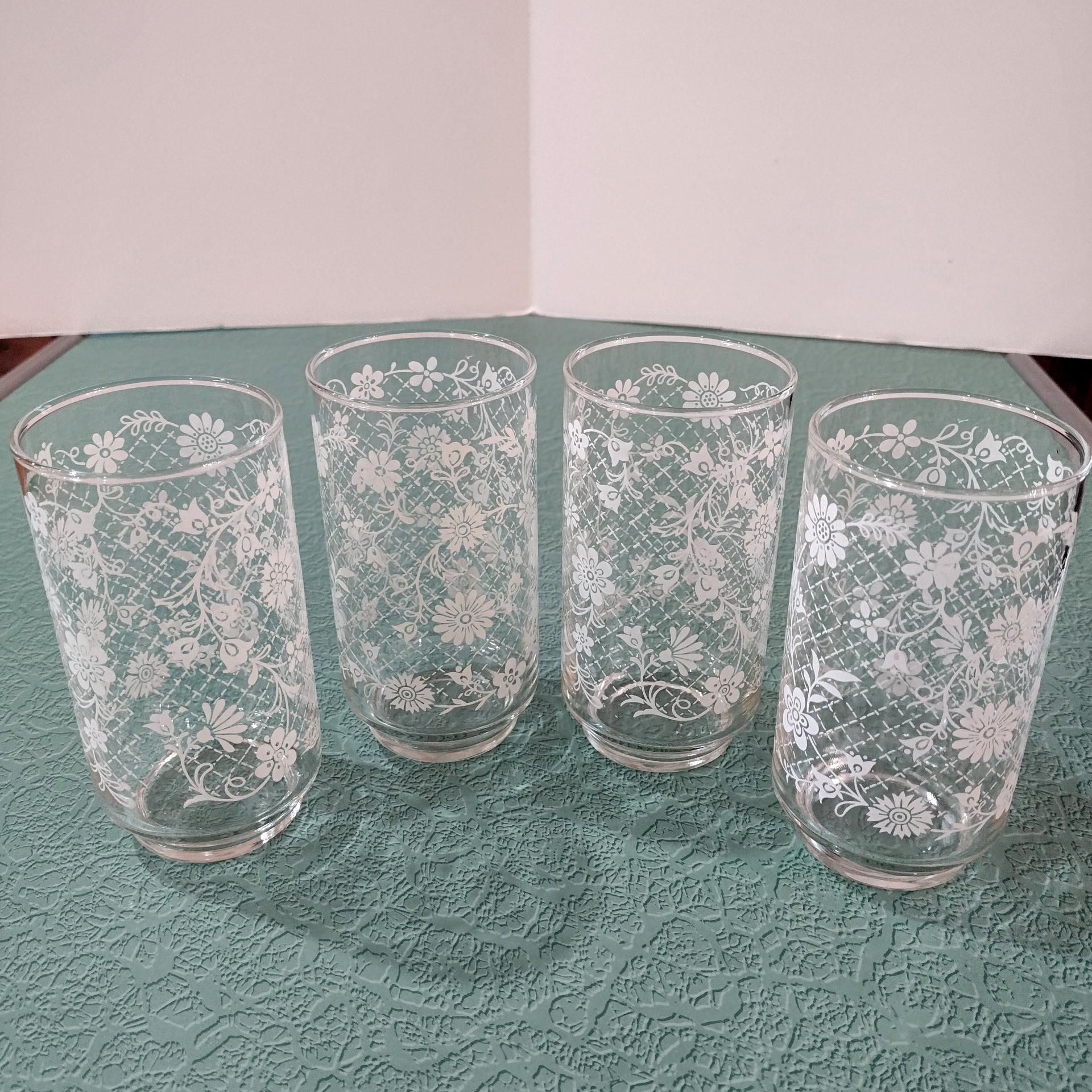 Vintage Libbey White Floral Lattice 12 Ounce Drinking Glasses Tumblers, Set of Four