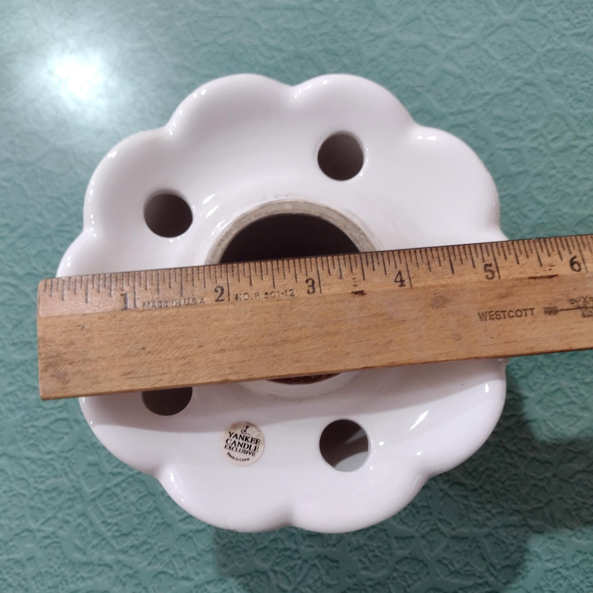 Vintage Yankee Candle Ceramic Shade Jar Topper, Red and Green Mistletoe Design, Holiday Decoration