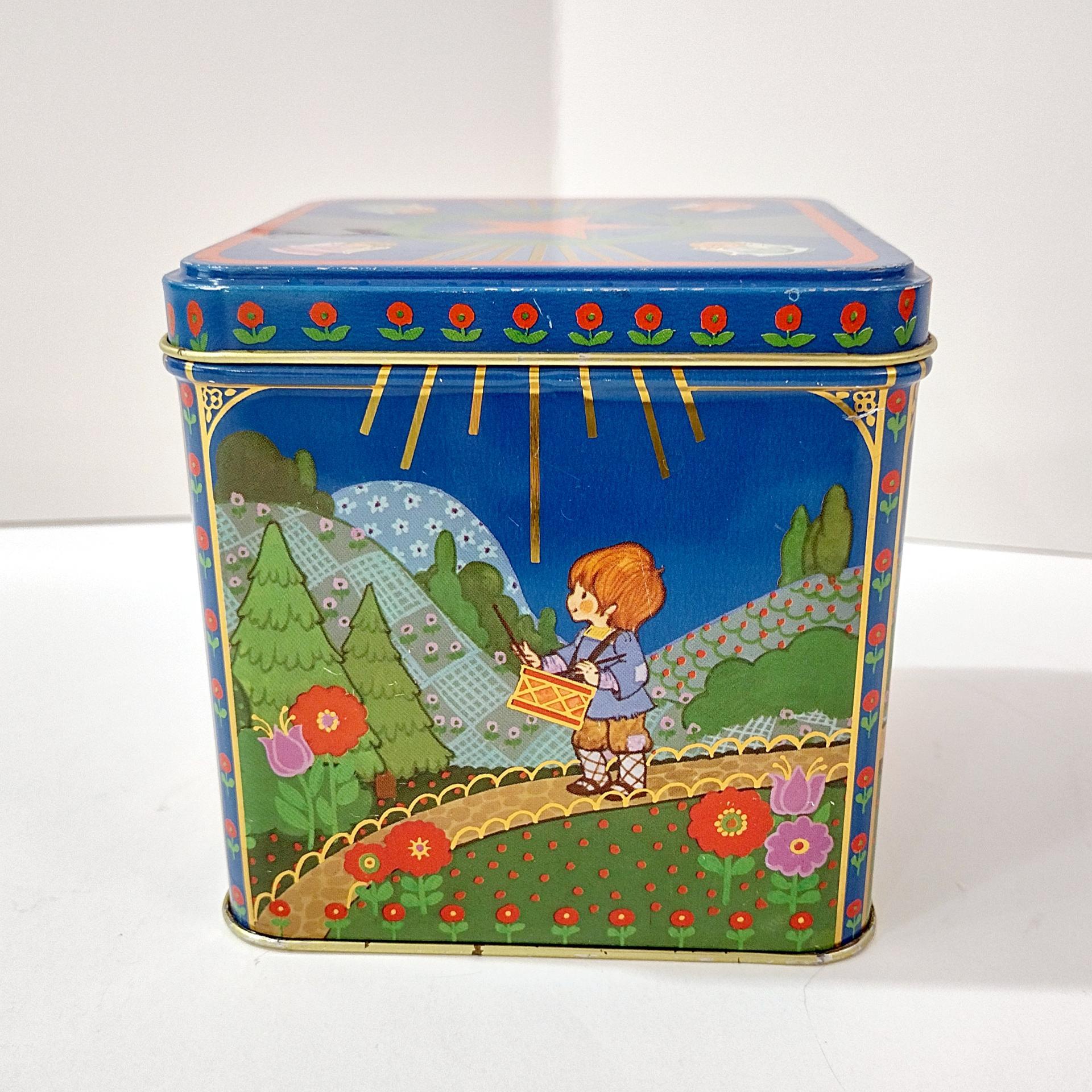 Vintage Hallmark Peace On Earth Square Metal Tin Box Storage Container, Christmas Manger Scene Tin