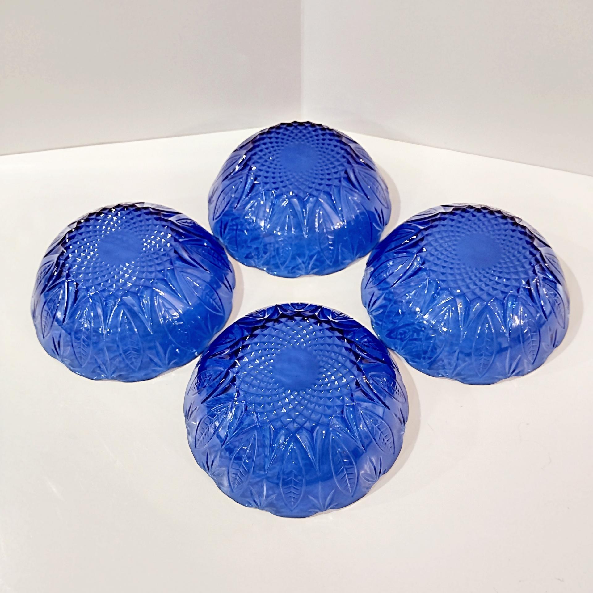Vintage Arcoroc France Avon Royal Sapphire Cereal Soup Bowls, Set of Four, Cobalt Blue Bowls