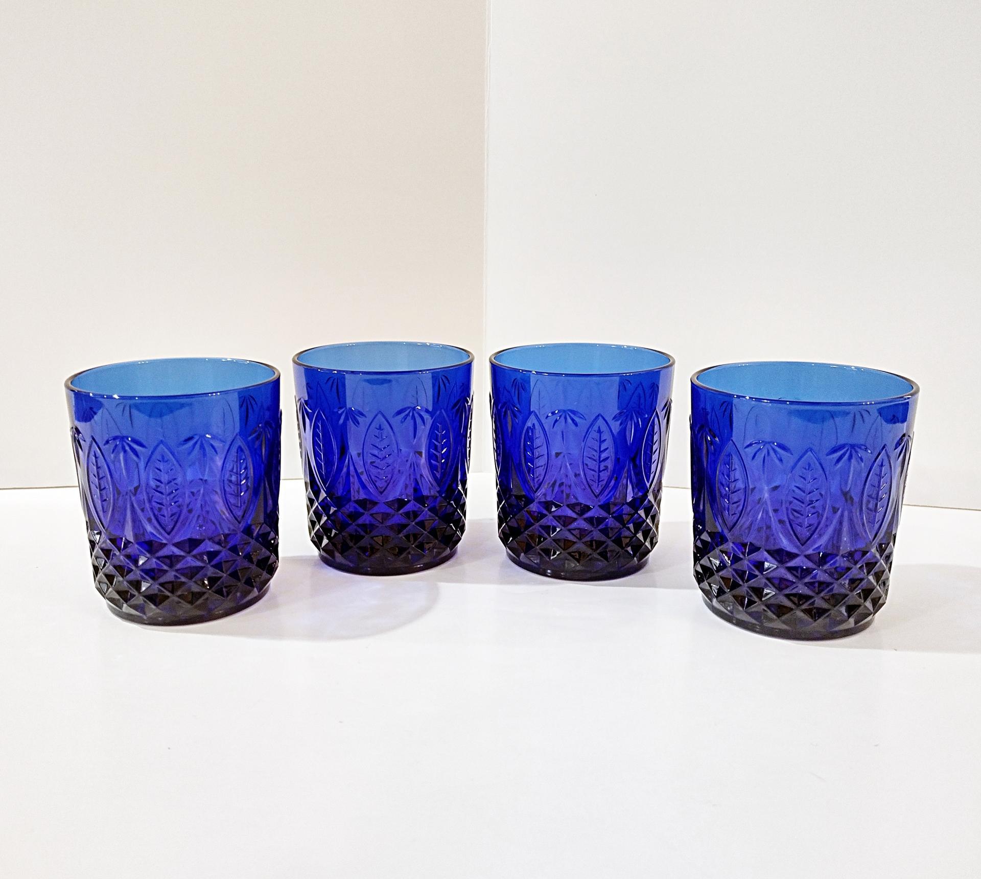 Vintage Arcoroc Avon Royal Sapphire Blue Old Fashioned Whisky Lowball Glasses, Set of Four, Cobalt Blue Drinking Glasses with Diamond Leaf Pattern