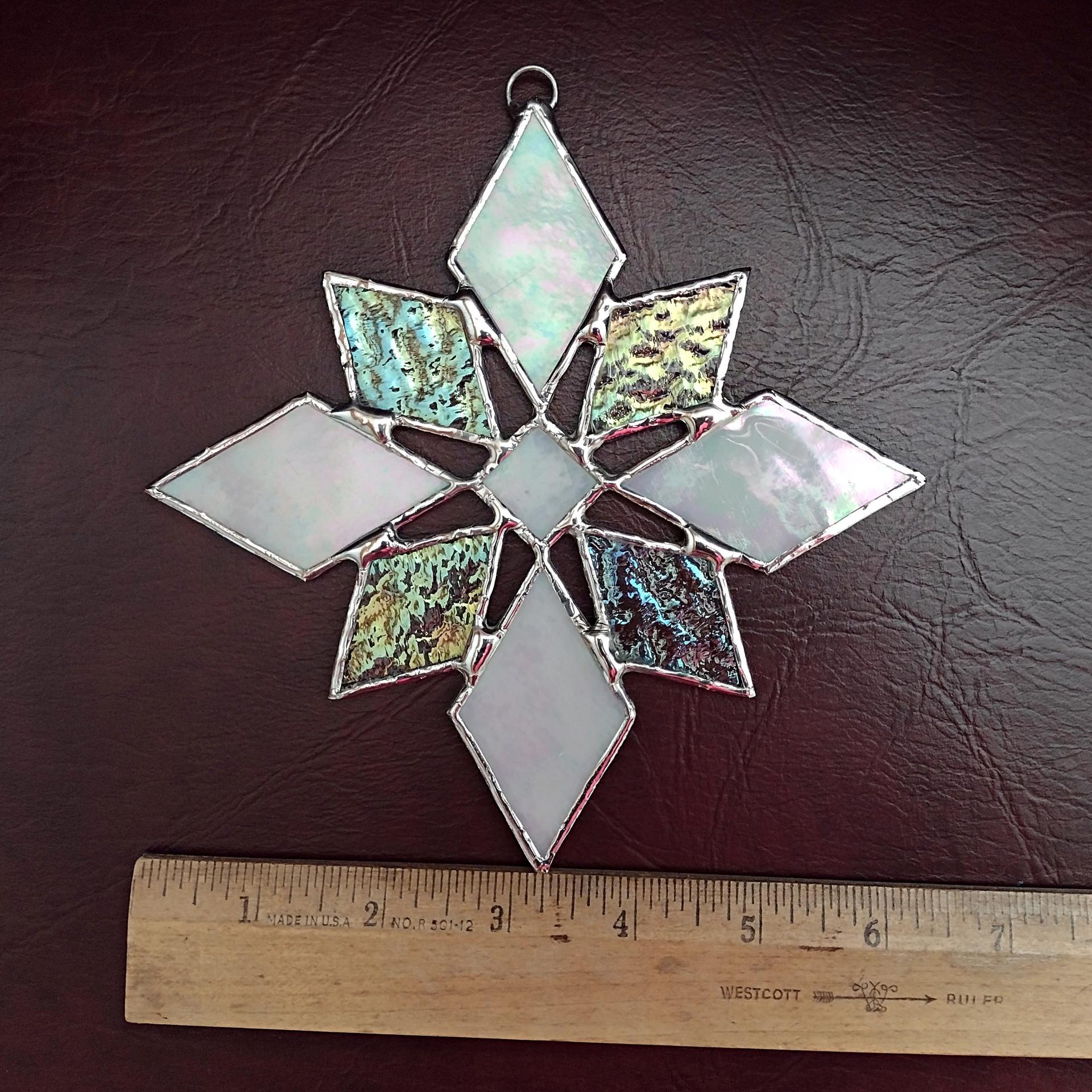 Iridescent White and Clear Stained Glass Snowflake Suncatcher, Christmas Ornament, Snowflake Ice Crystal Ornament, Winter Window Decoration
