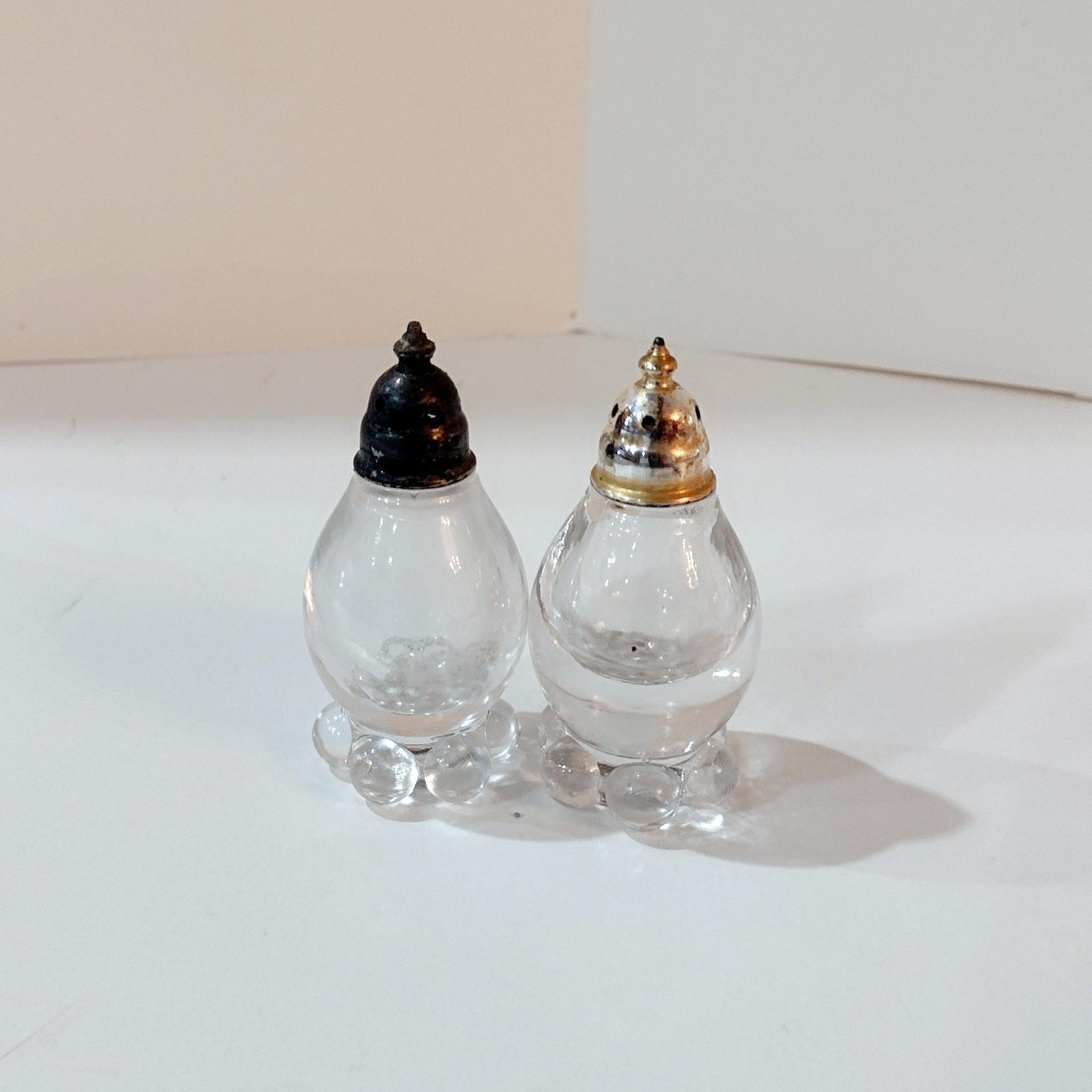 Vintage Imperial Glass Candlewick Salt and Pepper Shaker Set with Metal Lids, Small Glass Salt and Pepper Shakers