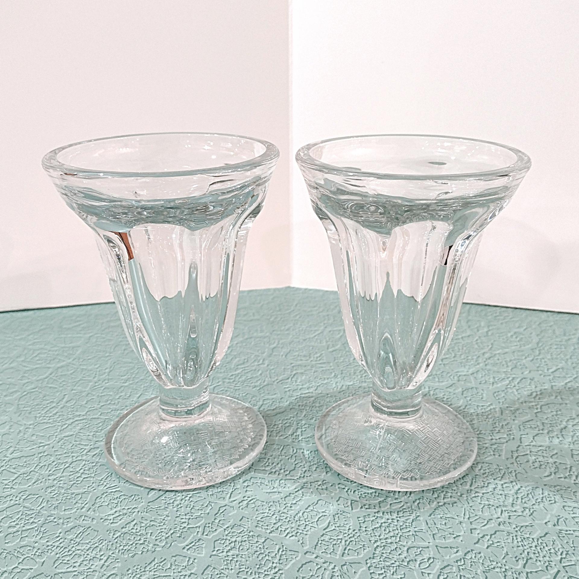 Vintage Retro Ice Cream Footed Sundae Dessert Glasses, Vintage Fountainware