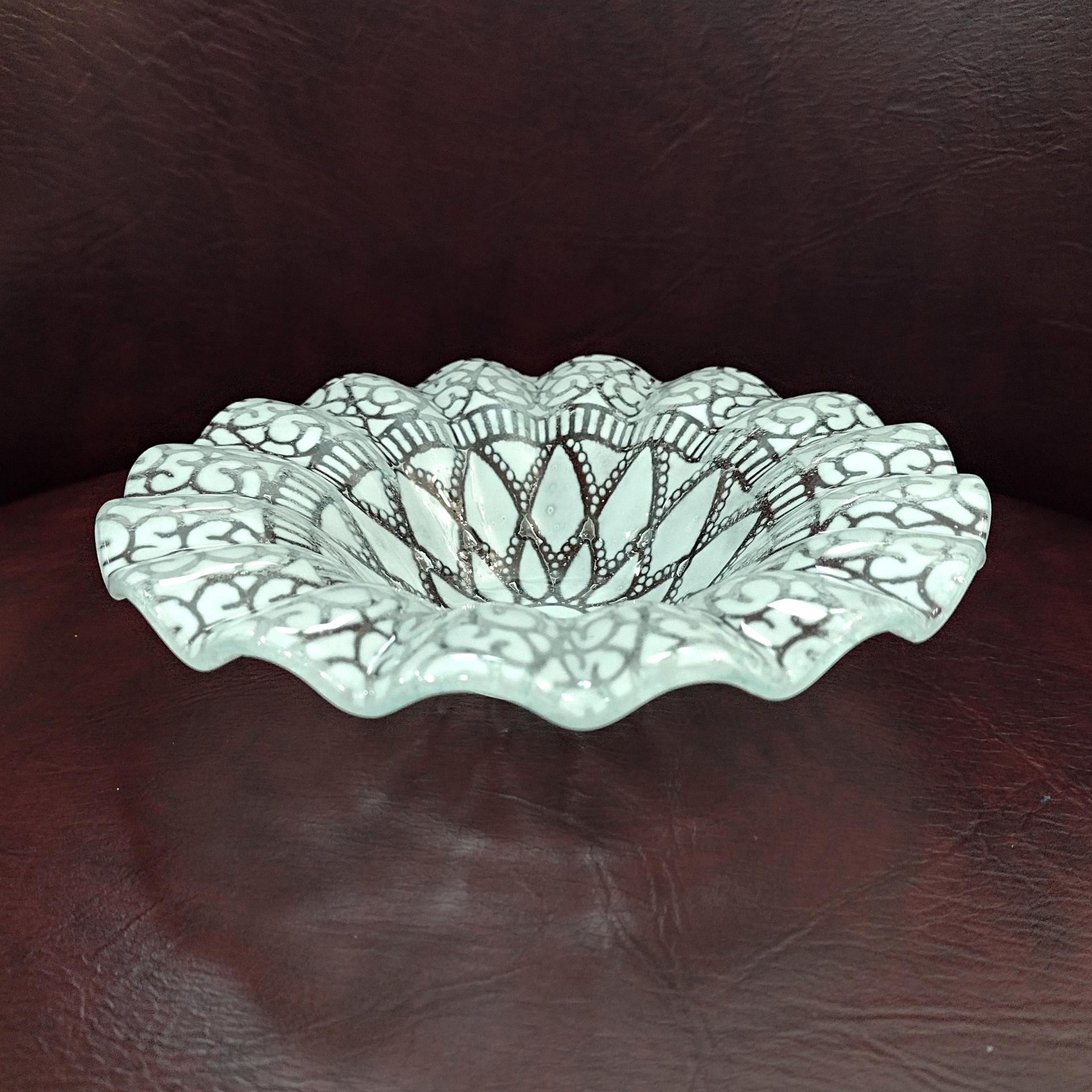 Vintage Sydenstricker Fused Glass Ruffled White and Clear Floral Bowl, Trinket Jewelry Dish