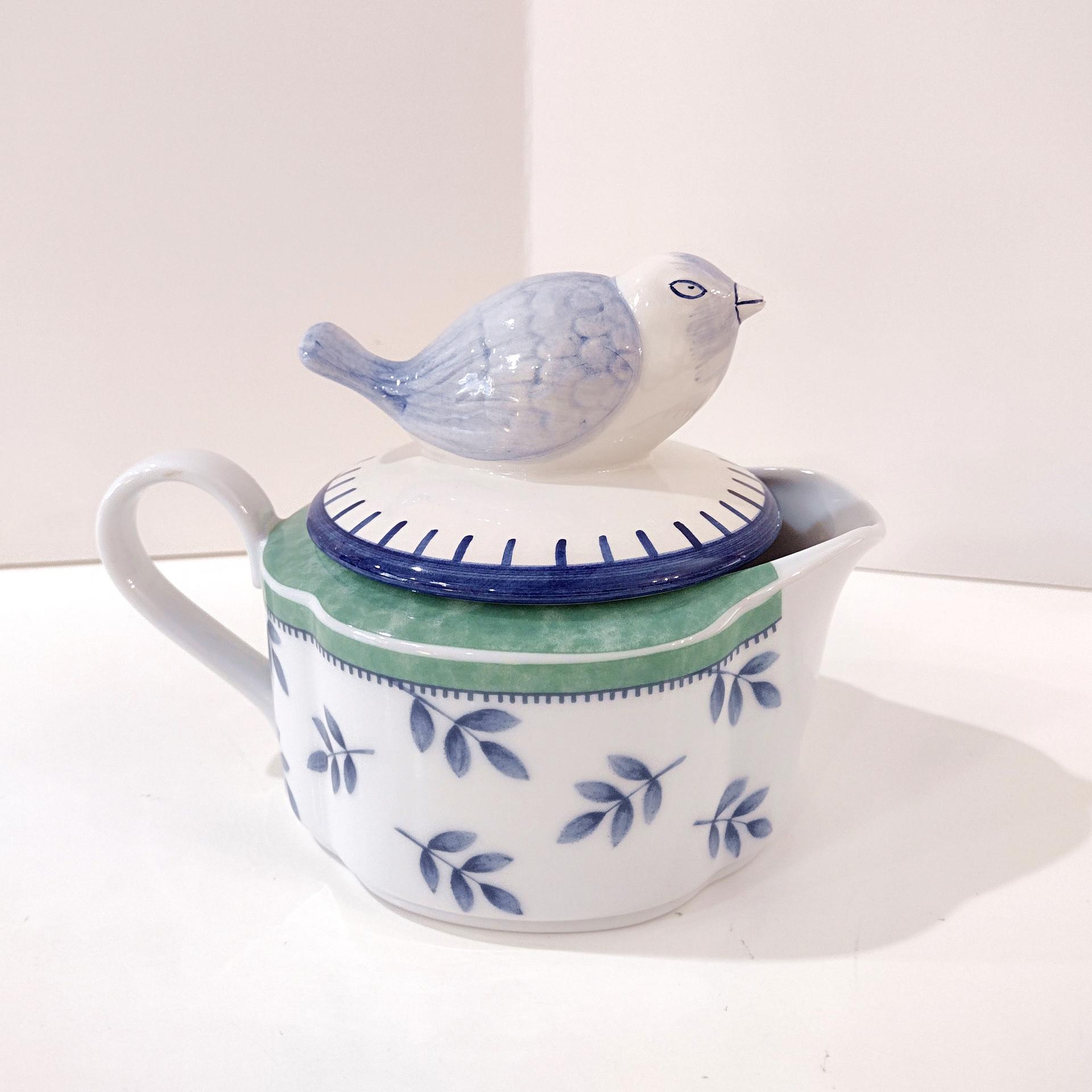Vintage Villeroy and Boch Switch 3 Country Collection Gravy Pitcher with Blue Bird Lid, German Porcelain Gravy Boat