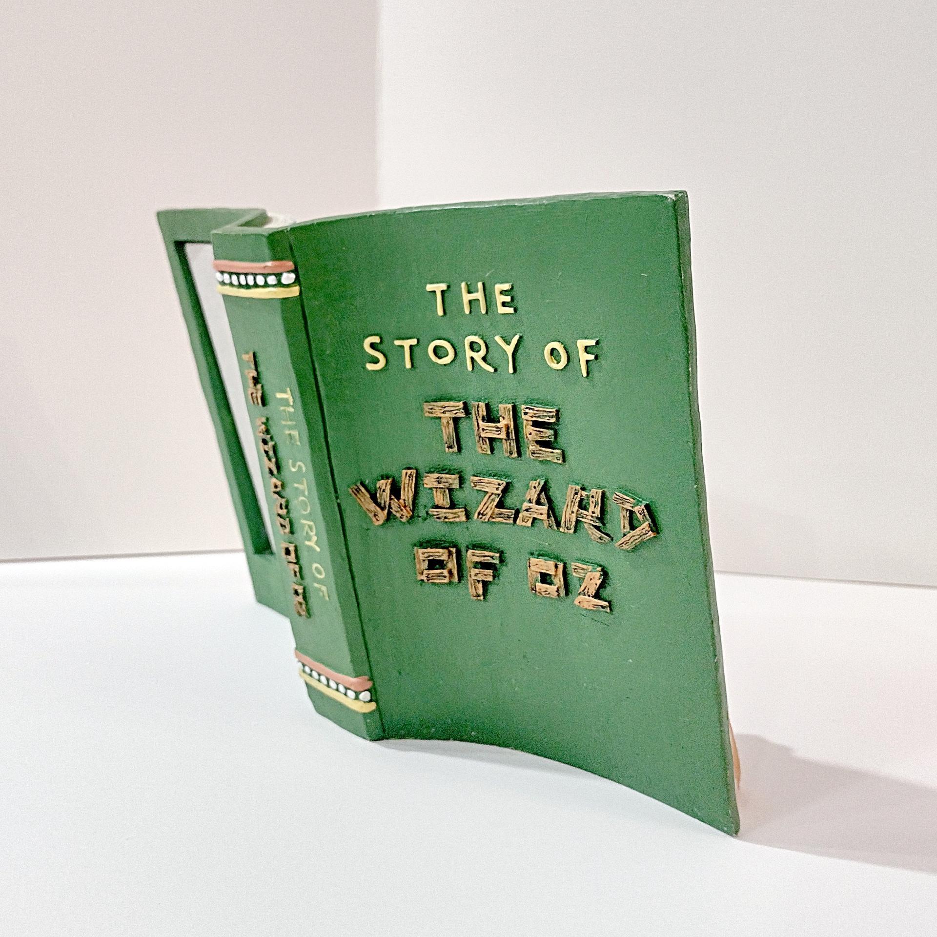 Vintage Wizard of Oz Storybook 3 D Picture Frame, 3 1/2" x 5" Photo Frame, Children's Room Decor