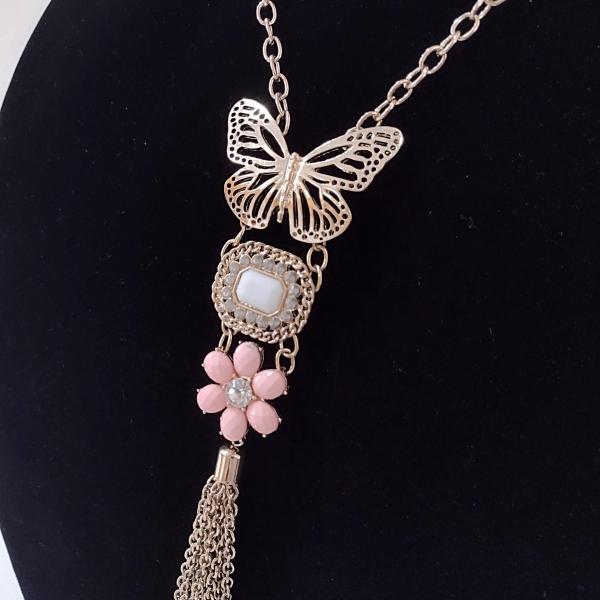 Vintage Butterfly and Pink Flower Gold Tone Tassel Statement Necklace, Erica Lyons Lavalier Butterfly Necklace