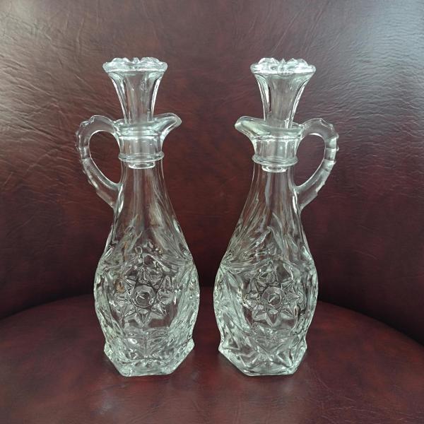 Vintage Anchor Hocking Prescut Clear Star of David Cruet Set, Oil and Vinegar Cruets, Bud Vases