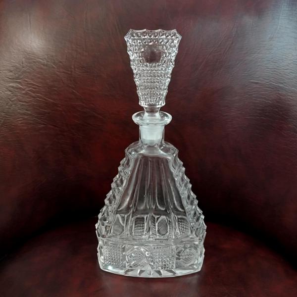 Vintage Clear Glass Whiskey Decanter with Stopper, Triangular Shaped Liquor Decanter Bottle