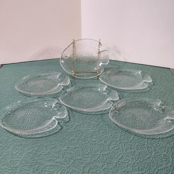 Vintage Arcoroc Poisson Clear Fish Shaped Bread and Butter Plates, Appetizer Plates, Set of 6
