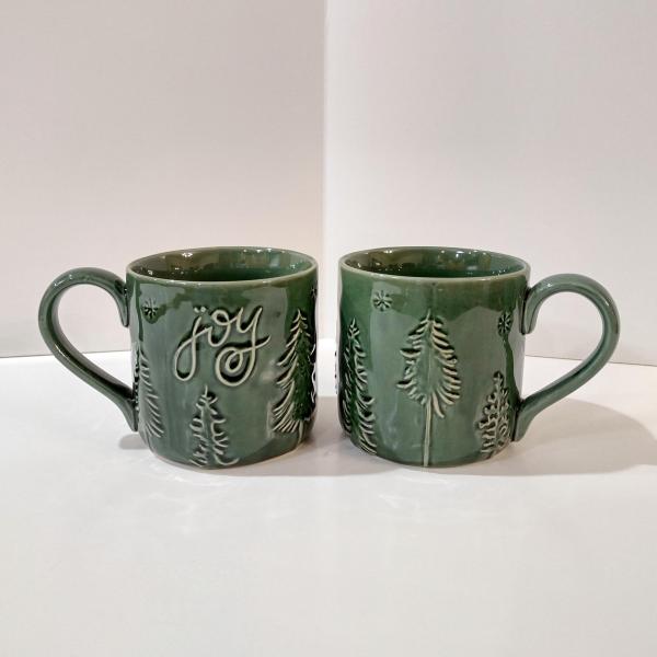 Vintage Oversized 20 Ounce Ceramic Joy Mugs, Set of Two, Green Pine Tree Motif, Holiday Coffee Tea Mugs